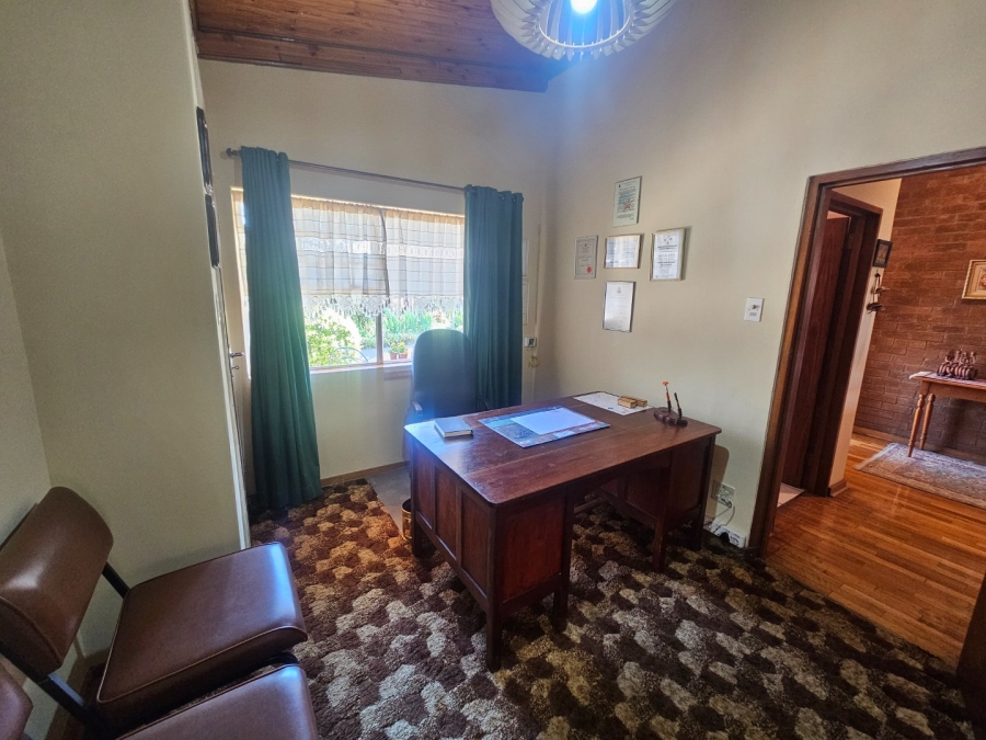5 Bedroom Property for Sale in Panorama Free State